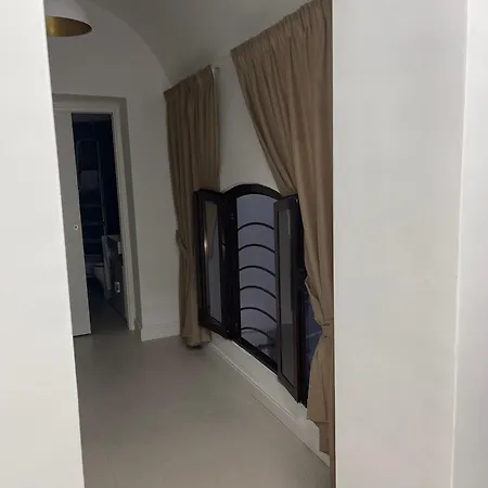 Spinelli House Apartment *