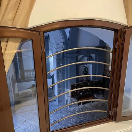 Spinelli House 아파트